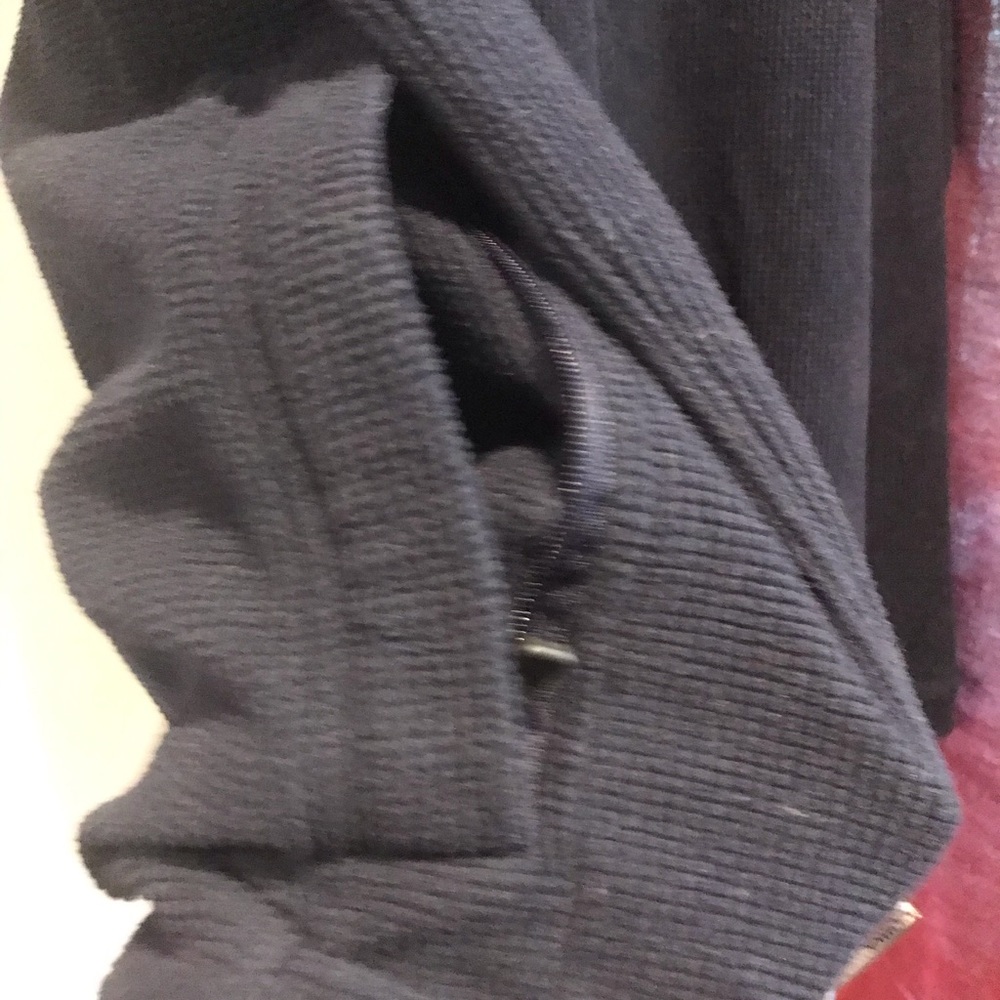 Adidas half zip sports jacket - Picture 4 of 4
